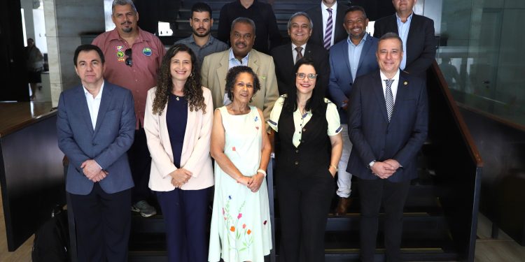 Em nova Assembleia, Servir Brasil aprova reingresso do Sindical e traça agenda nacional